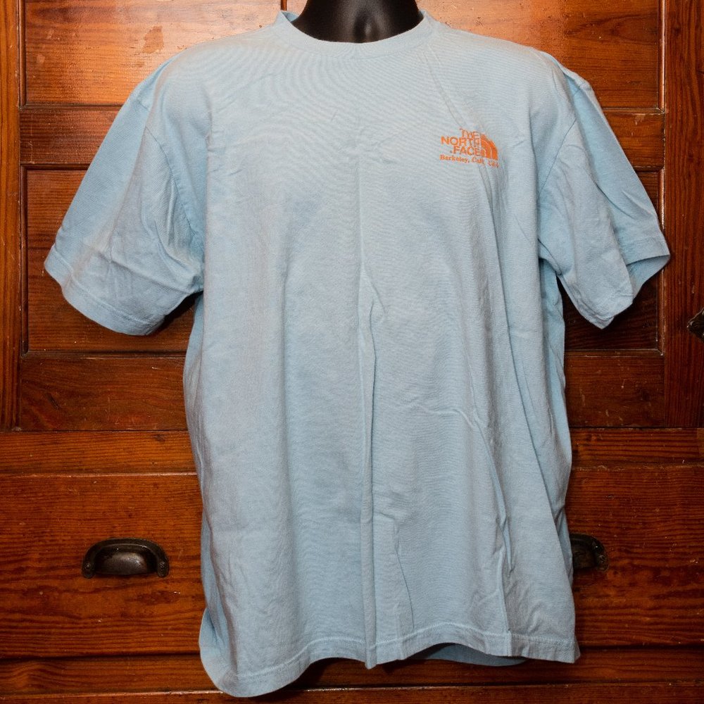 The North Face men's XL blue short-sleeved tee
